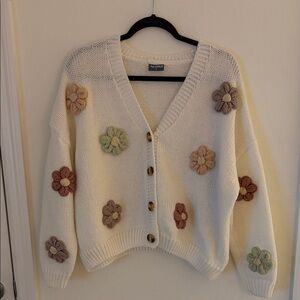ARULA Cream Cardigan with Multicolor Floral Details